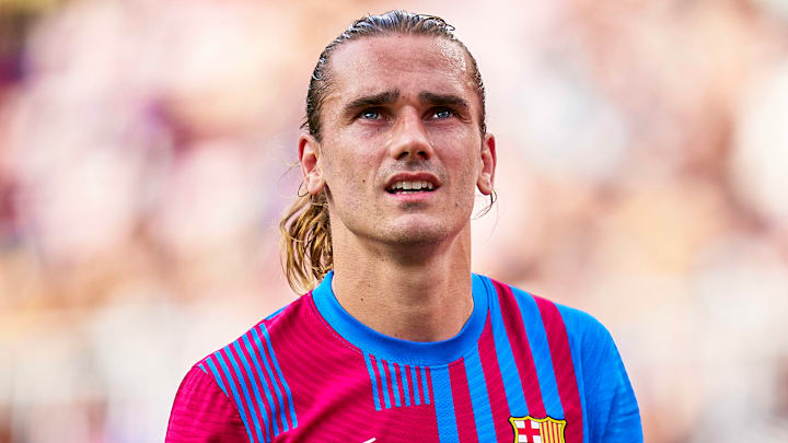 Antoine Griezmann aurait pesé lourd dans les finances du Barça en restant en Catalogne. Antoine Griezmann aurait pesé lourd dans les finances du Barça en restant en Catalogne.