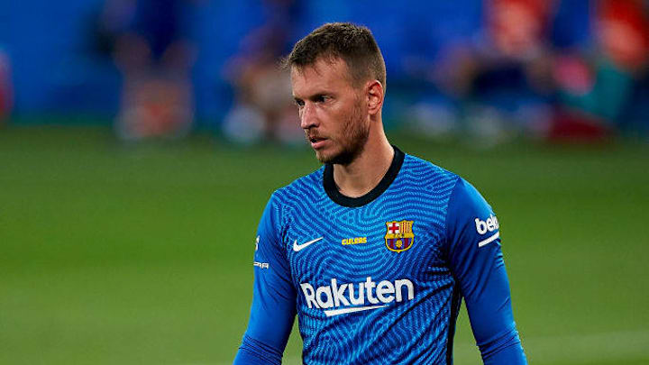 Neto jugará gracias a la lesión de Ter Stegen