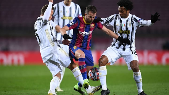 FC Barcelona v Juventus: Group G - UEFA Champions League