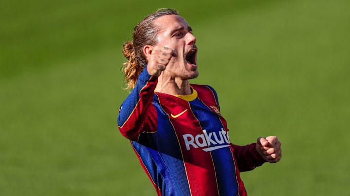 Griezmann tem sua carreira organizada pela sua irmã. 