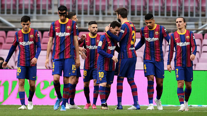 Lionel Messi, Gerard Pique, Jordi Alba, Ronald Araujo