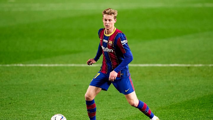 De Jong es el director de orquesta que ordena al FC Barcelona