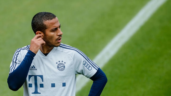 Thiago Alcantara dikabarkan segera bergabung dengan Liverpool Thiago Alcantara dikabarkan segera bergabung dengan Liverpool