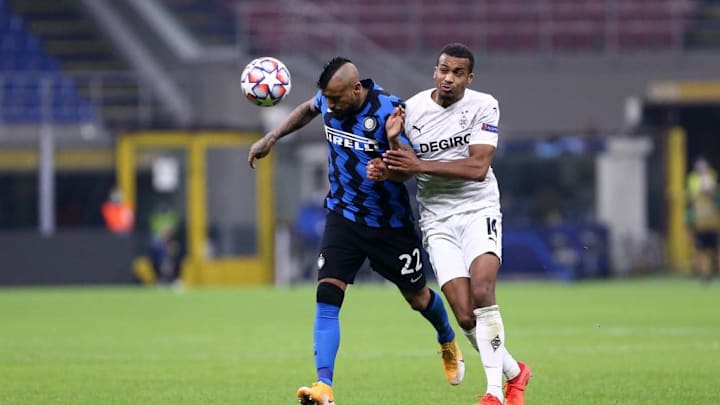 FC Internazionale v Borussia Moenchengladbach: Group B - UEFA Champions League