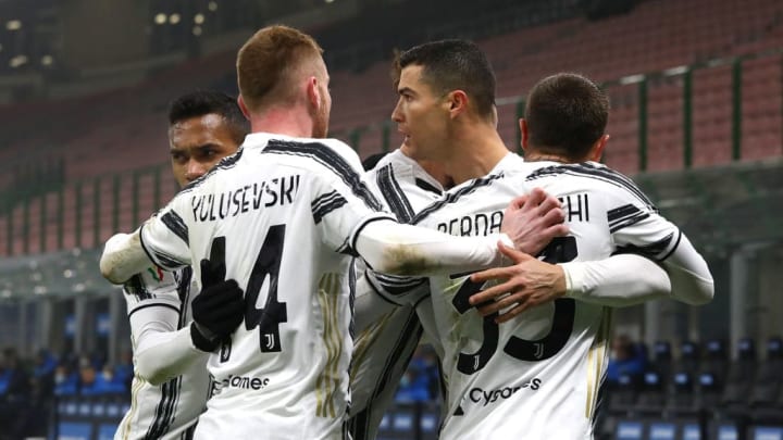 Cristiano anotó dos goles al Inter en la ida de las semifinales de Copa.