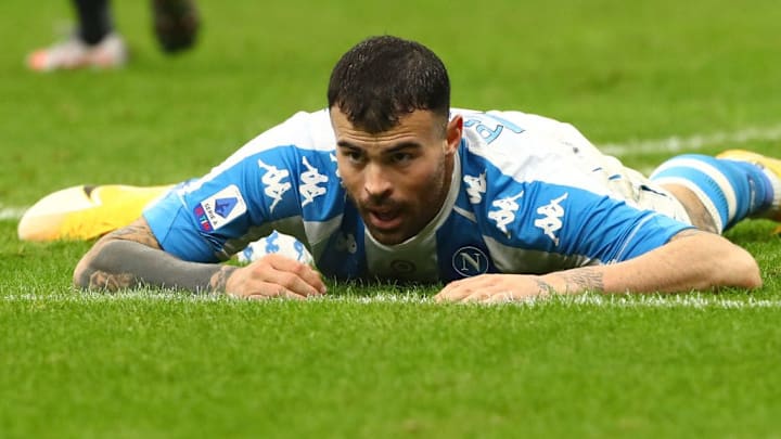 Petagna incredulo dopo il palo esterno colpito nel finale contro l'Inter