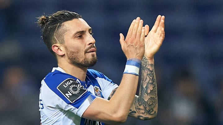 Alex Telles a été lié au PSG, ces dernières semaines.