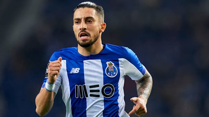 Alex Telles contre Rio Ave FC 