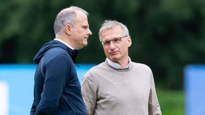 Zusammen mit Michael Reschke (re.) soll das Scouting deutlich verbessert werden