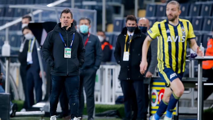 Emre Belözoğlu mücadeleyi değerlendirdi. Emre Belözoğlu mücadeleyi değerlendirdi.
