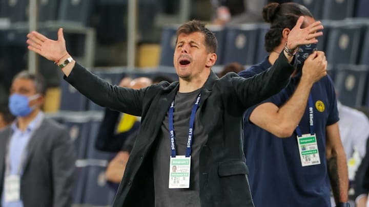 Emre Belözoğlu'nun tepkisi Emre Belözoğlu'nun tepkisi