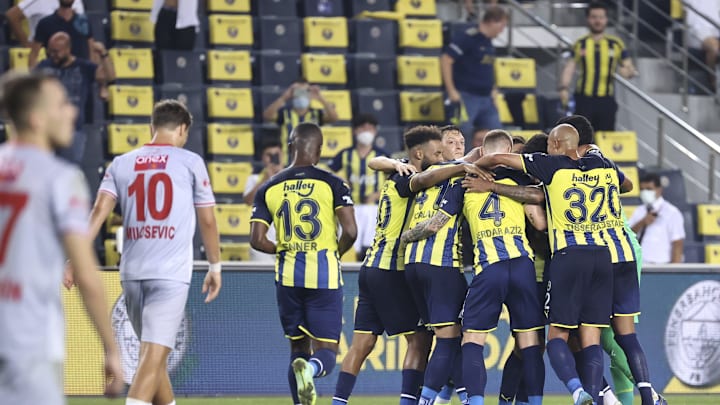 Fenerbahce vs Fraport TAV Antalyaspor - Turkish Super Lig Fenerbahce vs Fraport TAV Antalyaspor - Turkish Super Lig
