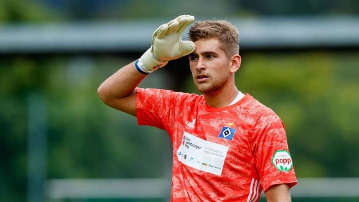Verlängern oder verkaufen? Die Zukunft von Julian Pollersbeck beim HSV bleibt ungewiss