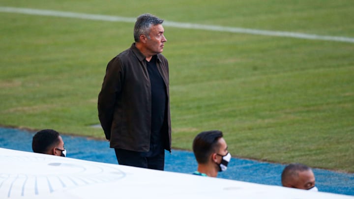 Domènec Torrent e o novo Flamengo. Domènec Torrent e o novo Flamengo.