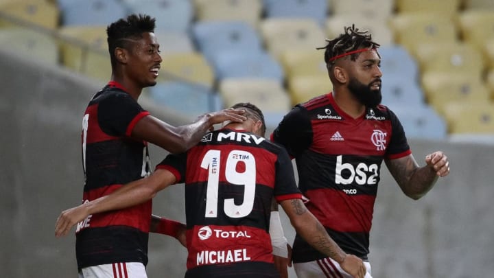 Flamengo v Bangu - Carioca State Championship