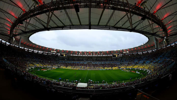 Flamengo v Fluminense - Brasileirao Series A 2014