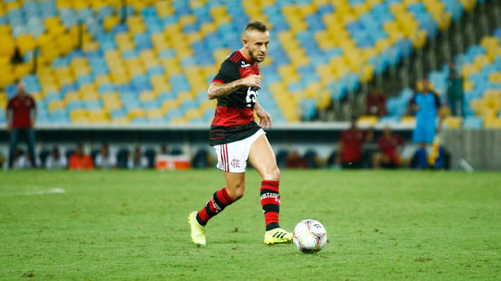 Flamengo v Portuguesa Play the Carioca State Championship With Closed Doors as a Precautionary Flamengo v Portuguesa Play the Carioca State Championship With Closed Doors as a Precautionary
