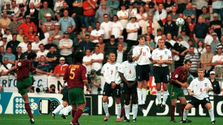Foot Portugal / England                   Figo Lu