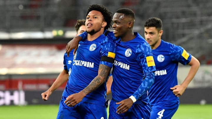 Fortuna Duesseldorf v FC Schalke 04 - Bundesliga