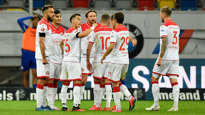 Fortuna Duesseldorf v FC Schalke 04 - Bundesliga