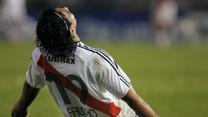 Forward Radamel Falcao Garcia of Argenti