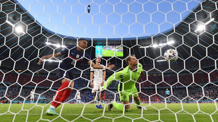 Mats Hummels, Manuel Neuer, Kylian Mbappe