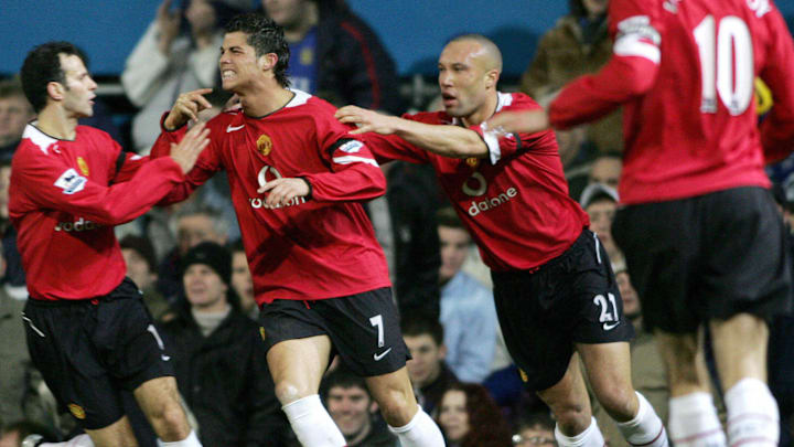 Mikel Silvestre Claims Cristiano Ronaldo Has Only Four Tricks And Is No Match For Brazil Legend Ronaldo Madeyra, portugaliya) v seme sadovnika zhoze dinisha aveyru i povara marii doloresh dush santush. 90min