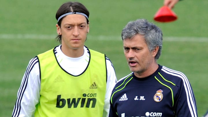 Mourinho beruft seinen "Magier" Mesut Özil in die Auswahl