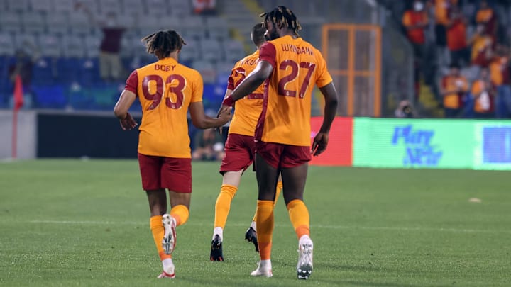Galatasaray oyuncularının gol sevinci Galatasaray oyuncularının gol sevinci