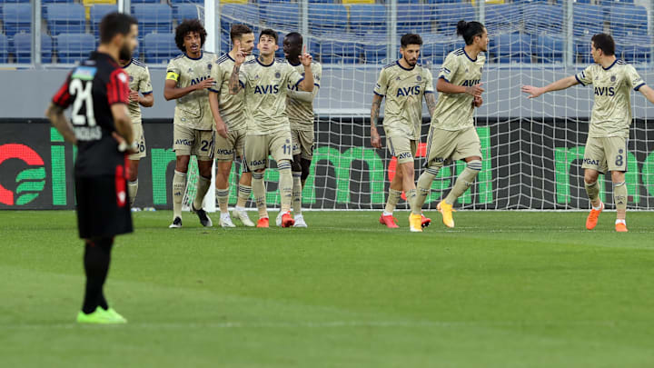 Fenerbahçe oyuncularının gol sevinci Fenerbahçe oyuncularının gol sevinci