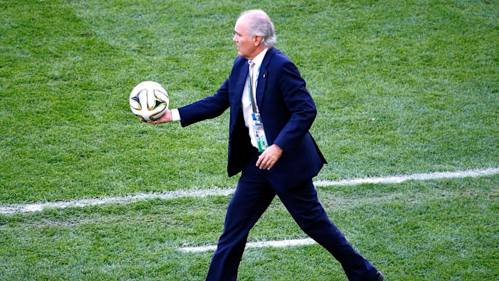 El fútbol llora la muerte de Sabella El fútbol llora la muerte de Sabella