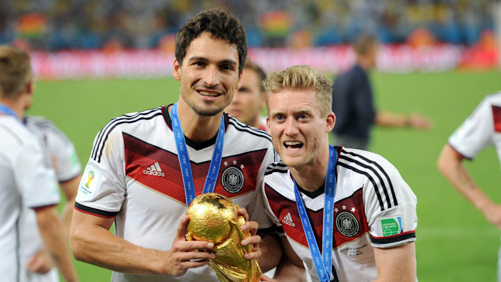 André Schürrle avec Mats Hummels et la Coupe du monde