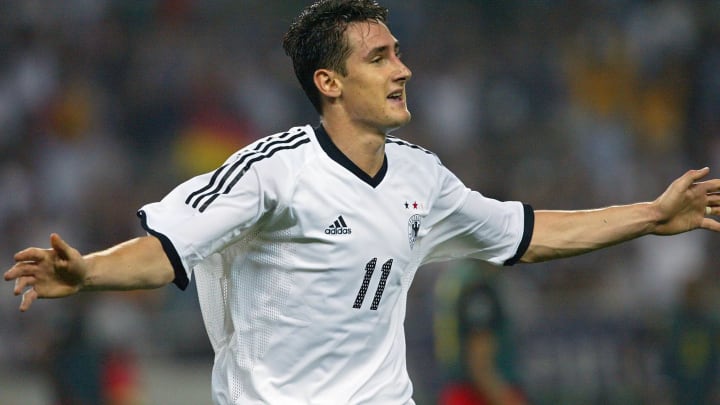 Miroslav Klose es el tercer jugador con más goles antes de los 100 partidos