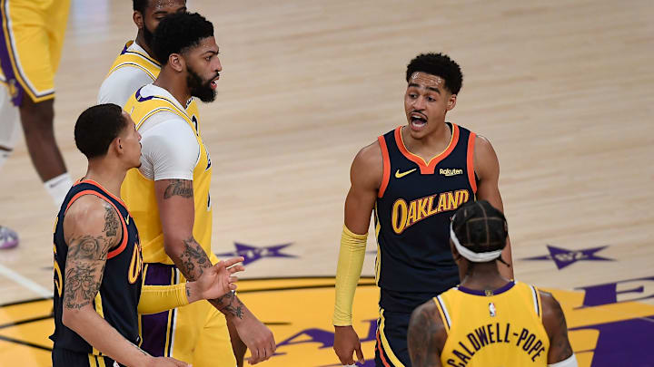 Los Lakers lograron imponerse ante los Warrios en el play-in