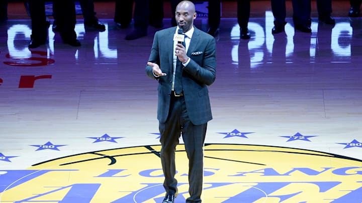 Kobe es sin lugar a duda el jugador que más dinero ganó con los Lakers