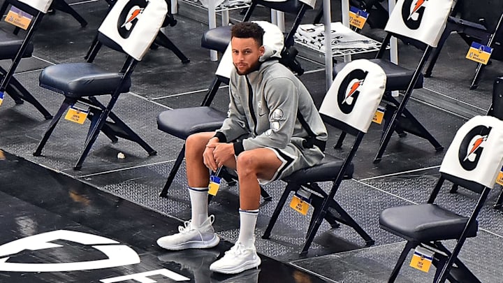 La ausencia de Stephen Curry le pesa mucho a los Warriors
