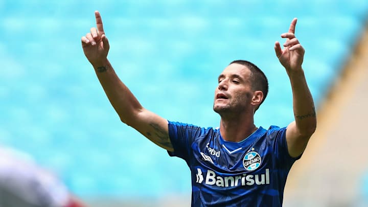 Gremio v Sao Luiz Play the Rio Grande do Sul State Championship With Closed Doors as a Precautionary