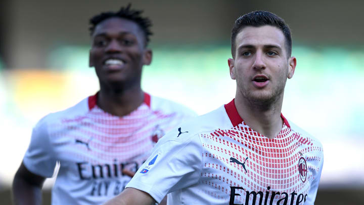 Diogo Dalot e Rafael Leao