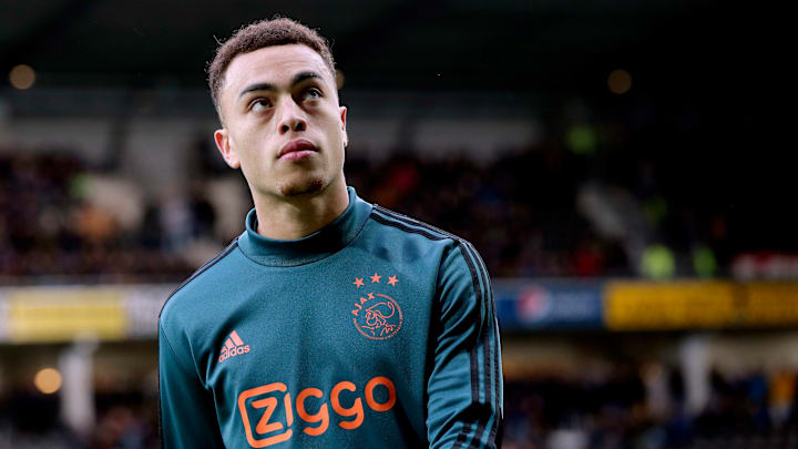 Sergino Dest est l'une des pépites détenues par l'Ajax Amsterdam Sergino Dest est l'une des pépites détenues par l'Ajax Amsterdam