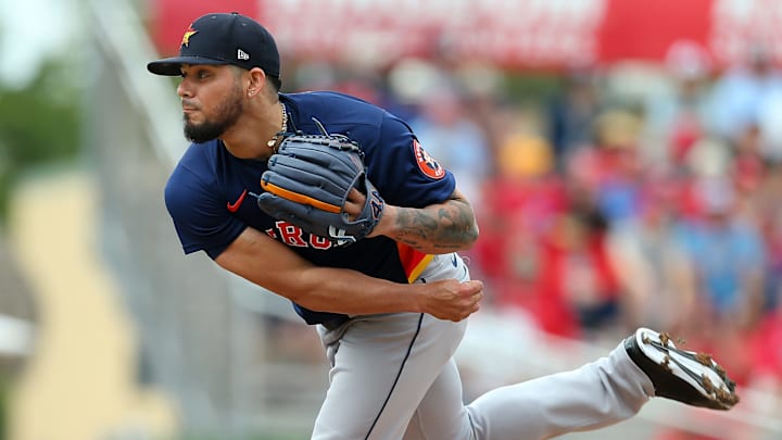 Houston fue el último equipo de MLB para Roberto Osuna