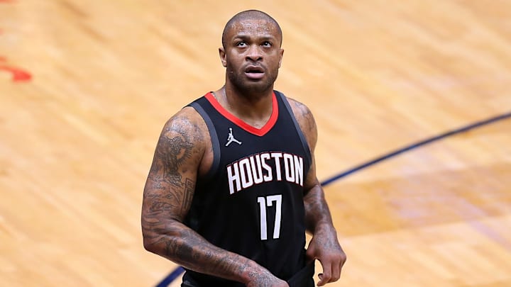P.J. Tucker es nuevo jugador de los Milwaukee Bucks luego de un cambio con los Rockets