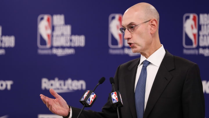 La suspensión por el coronavirus ya provocó que la directiva de la NBA se rebajase el sueldo