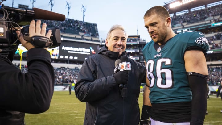 Sal Paolantonio interviewing Zach Ertz. 