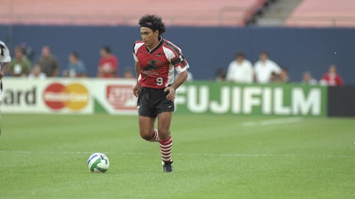Hugo Sanchez con el Football Club Dallas en 1996