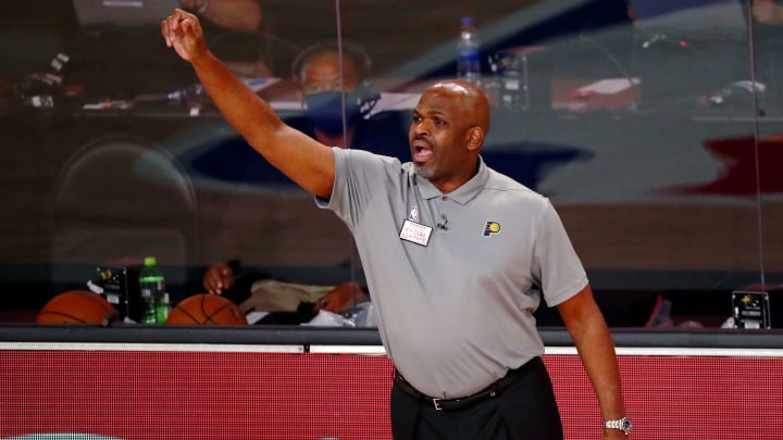 McMillan fue entrenador en jefe de los Pacers por cuatro temporadas