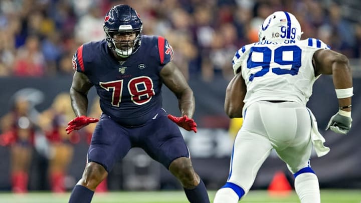 Texans LT Laremy Tunsil blocking against the Colts