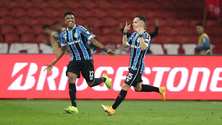 Pepê, Bruno Cortez
