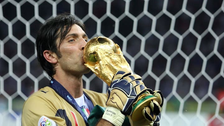 O gigante Buffon foi o 2º mais votado para ser o Bola de Ouro de 2006.