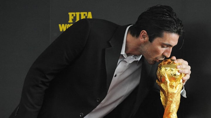 Buffon giving the World Cup a cheeky peck 