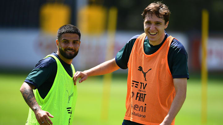 Insigne e Chiesa Insigne e Chiesa